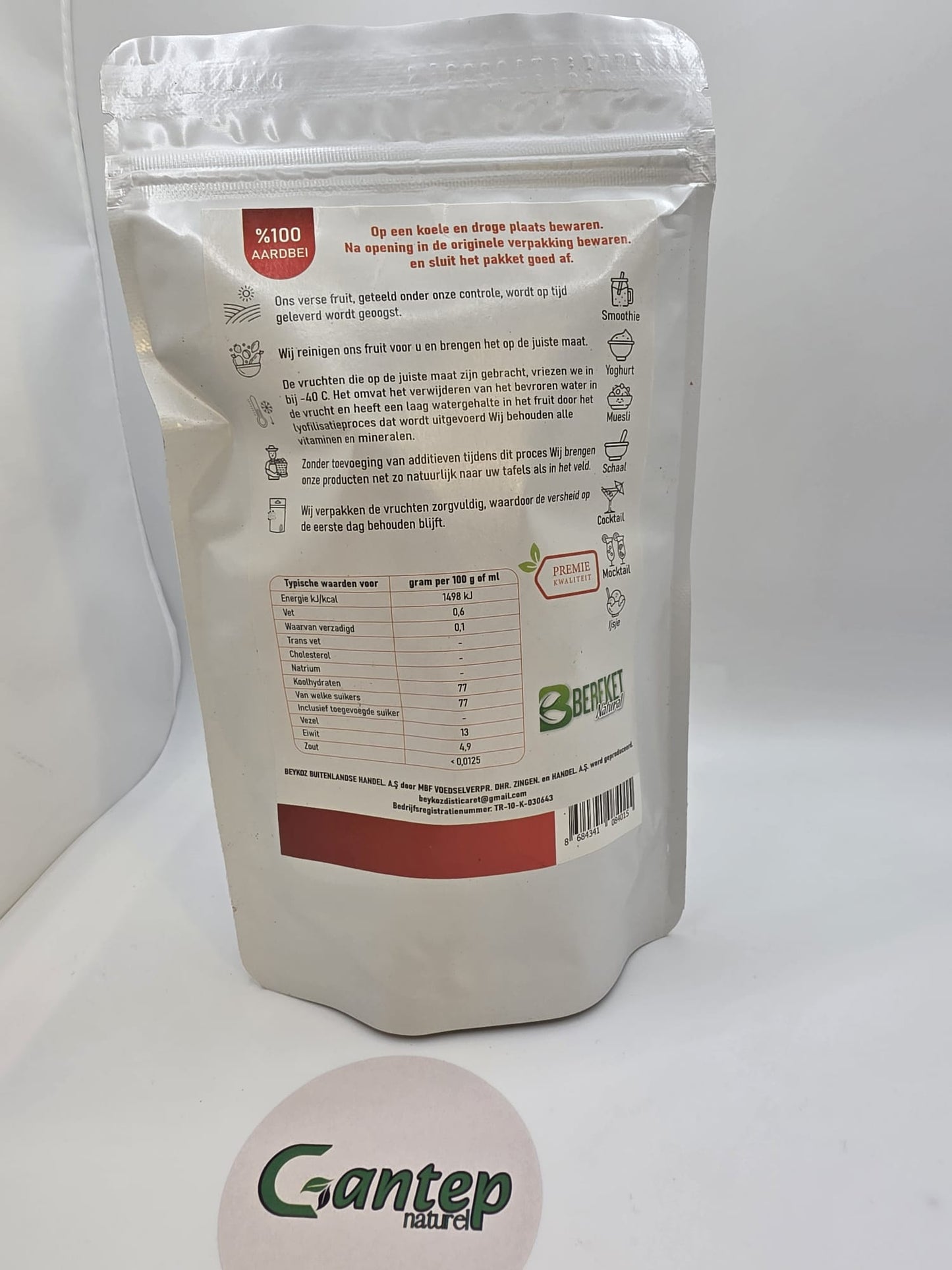 Rückseite der Verpackung von Antep Naturel gefriergetrocknete Erdbeeren mit Nährwerttabelle und Anwendungshinweisen.