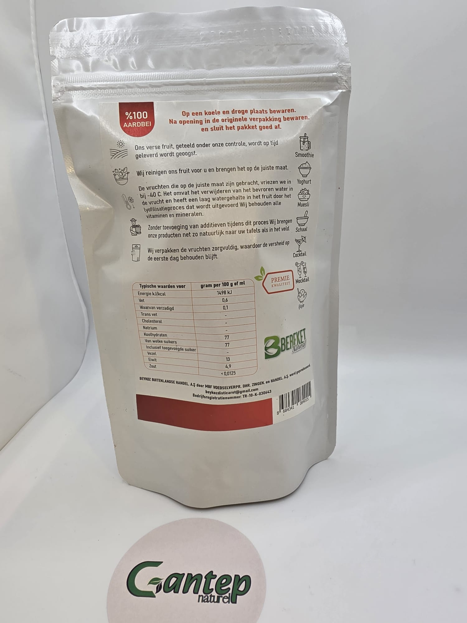 Rückseite der Verpackung von Antep Naturel gefriergetrocknete Erdbeeren mit Nährwerttabelle und Anwendungshinweisen.